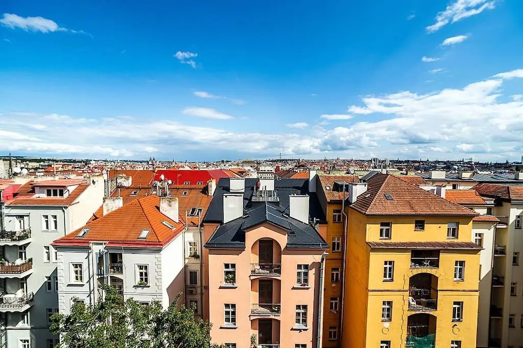 Magic Apartment With Terrace Prague