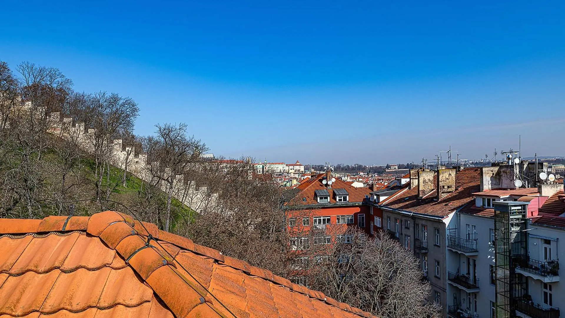 Magic Apartment With Terrace Prague