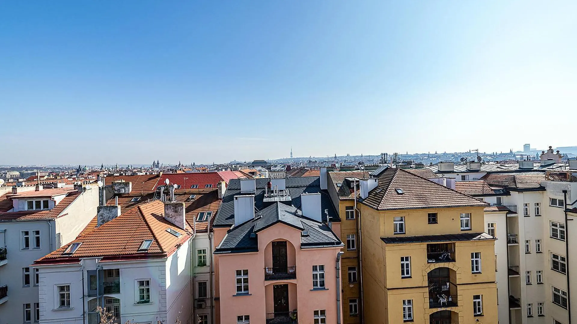 Magic Apartment With Terrace Prague