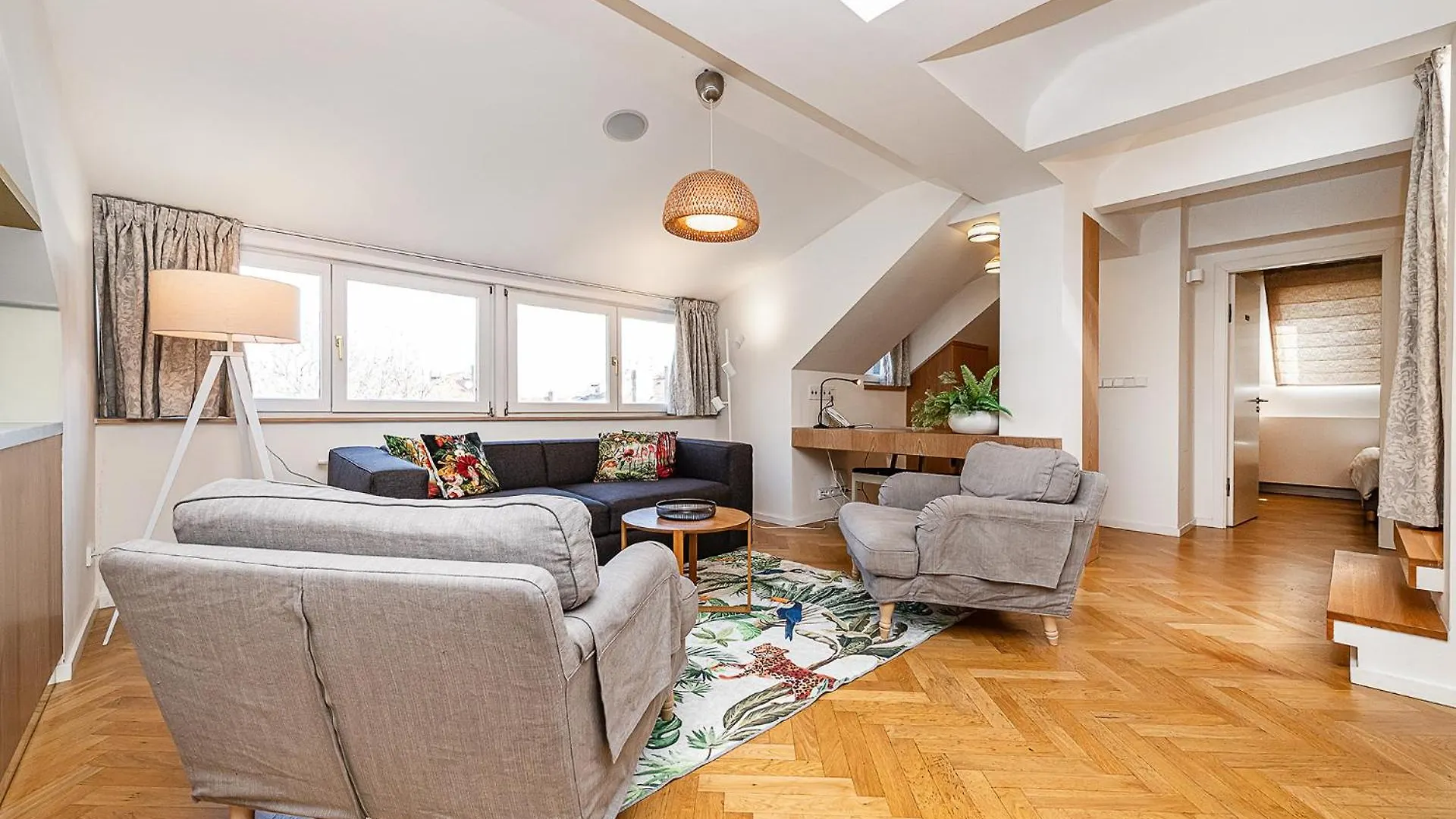 Magic Apartment With Terrace Prague