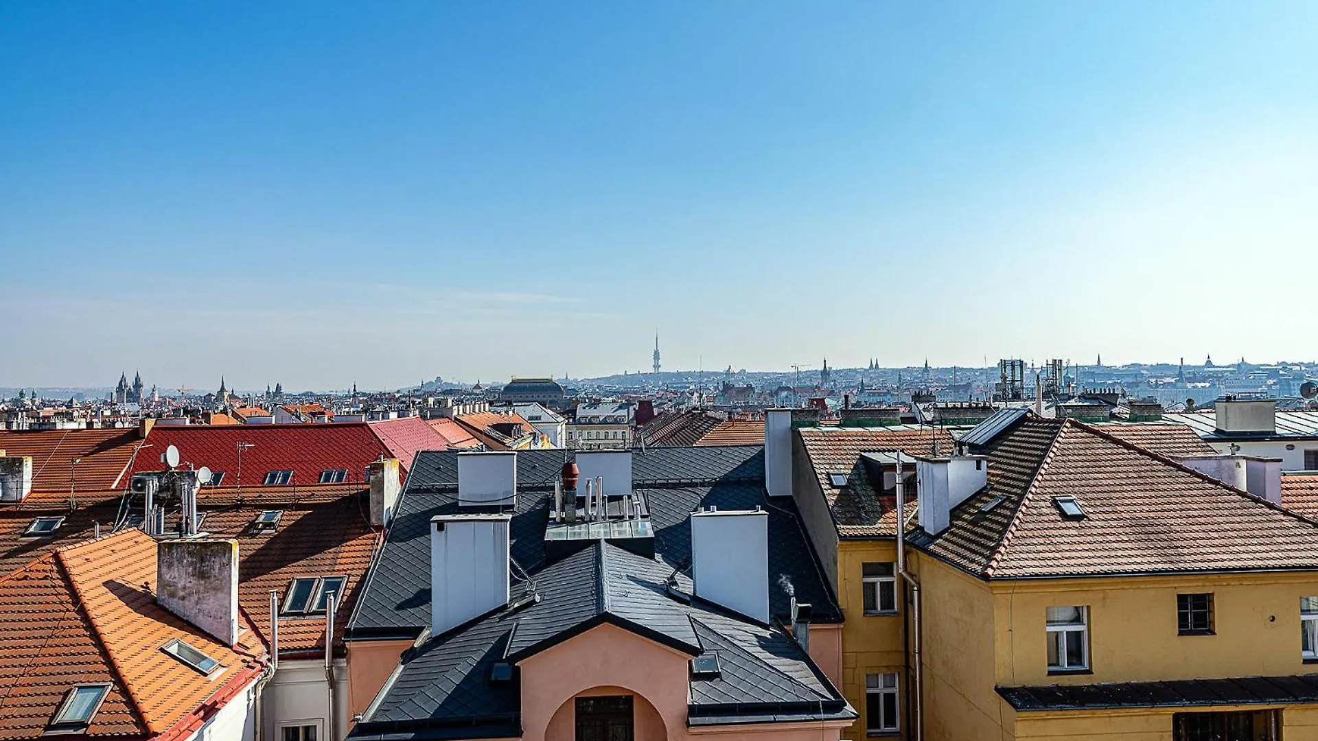 Magic Apartment With Terrace Prague