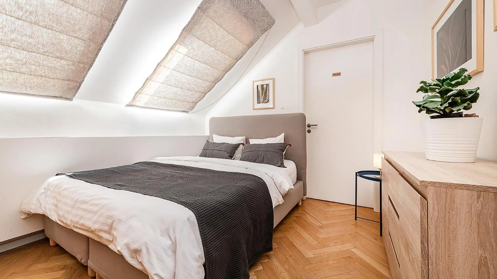 Magic Apartment With Terrace Prague
