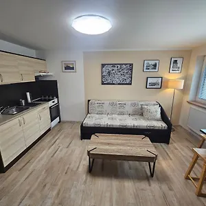  Apartment Jinonice