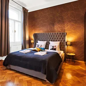  Apartment Royal Route Lesser Town